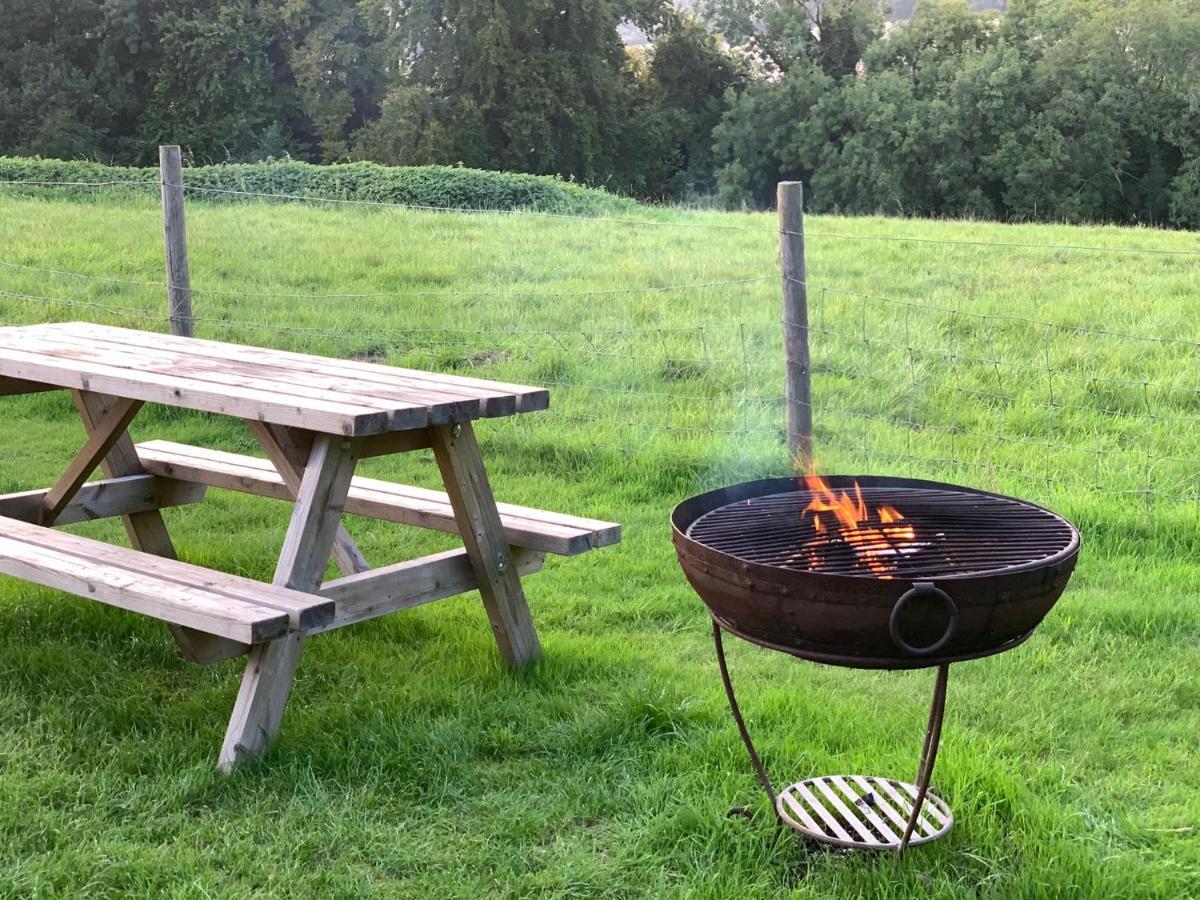 Home Farm Radnage Glamping Bell Tent 6, With Log Burner And Fire Pit High Wycombe Luaran gambar